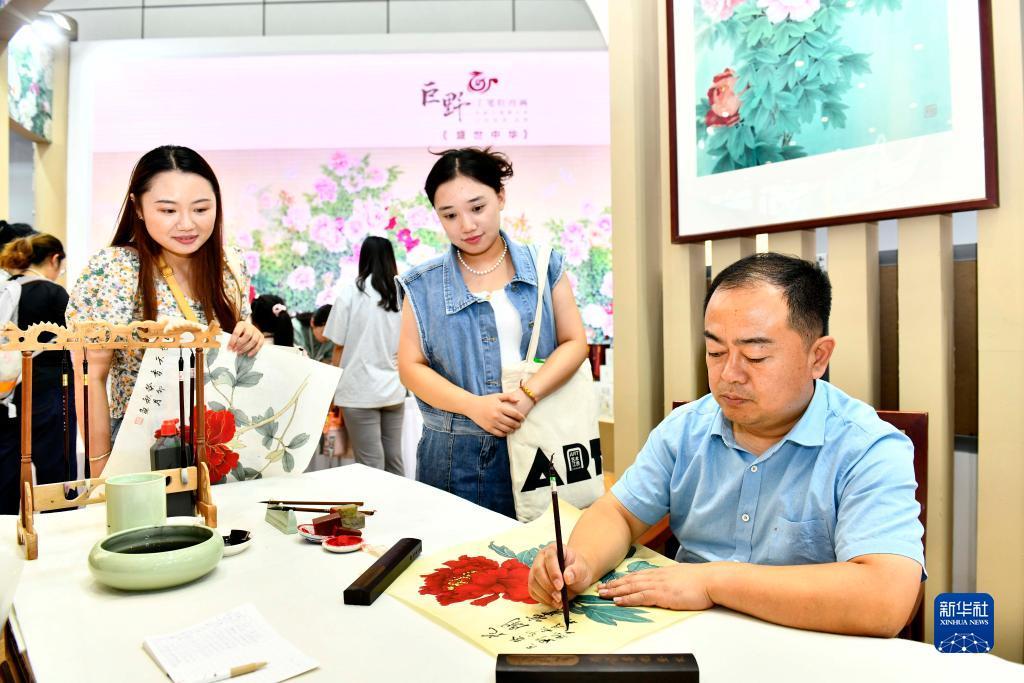 皇冠手机登入网址